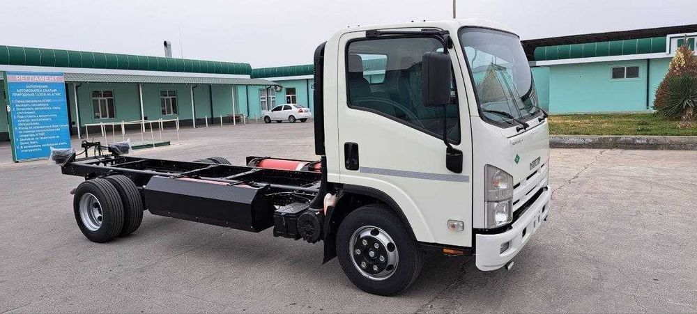Isuzu NPR82L CNG Shassi