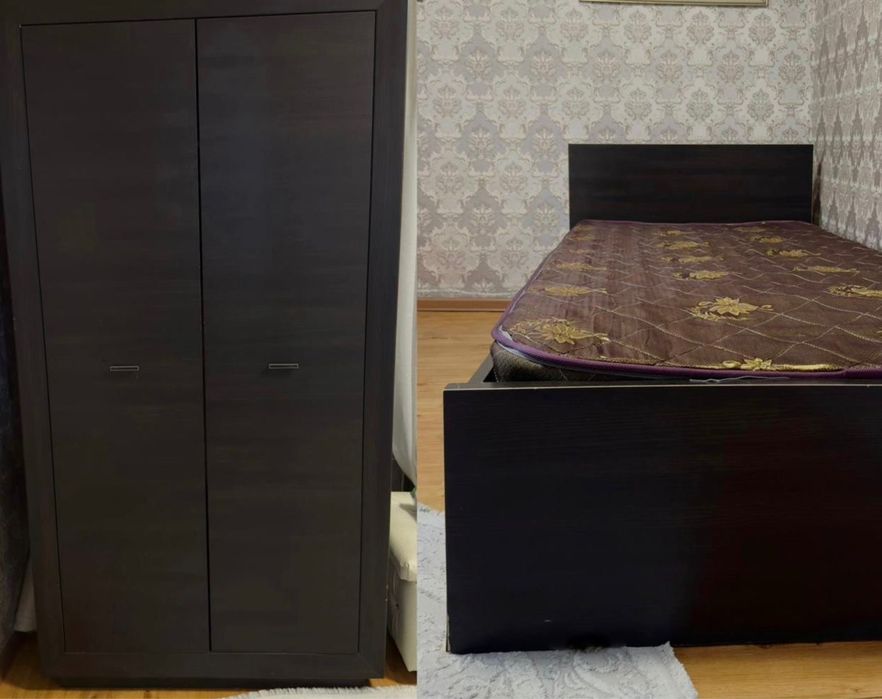 Продам спальный гарнитур