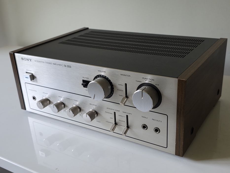 Sony TA-2650 integrated amplifier