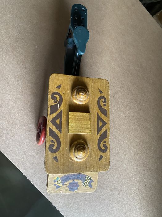 Винтидж триколка за сладолед от дърво