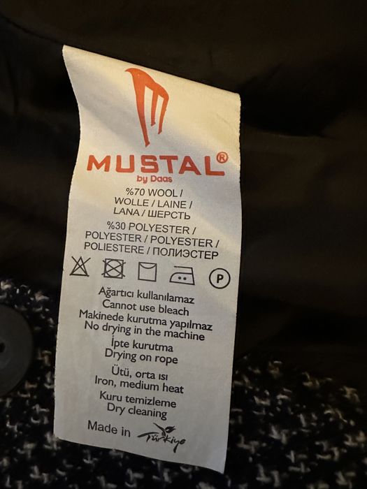 Мъжко Палто Mustal