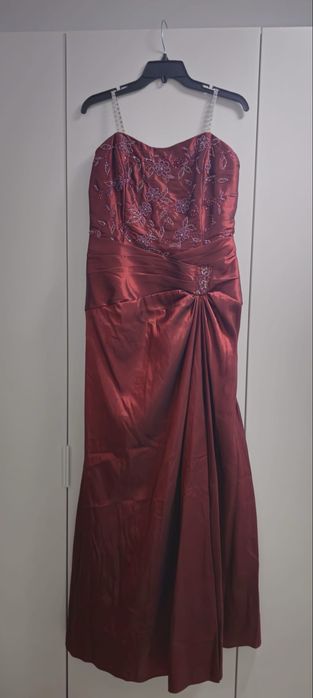 Rochie eleganta de vanzare