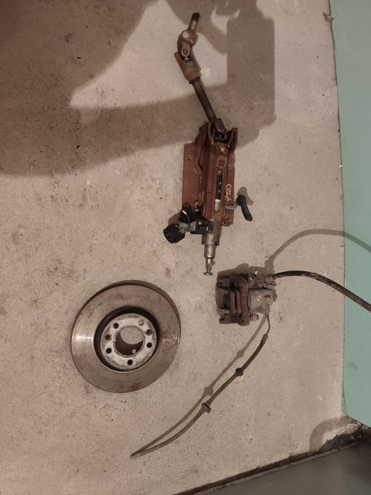 Части за Пежо 407