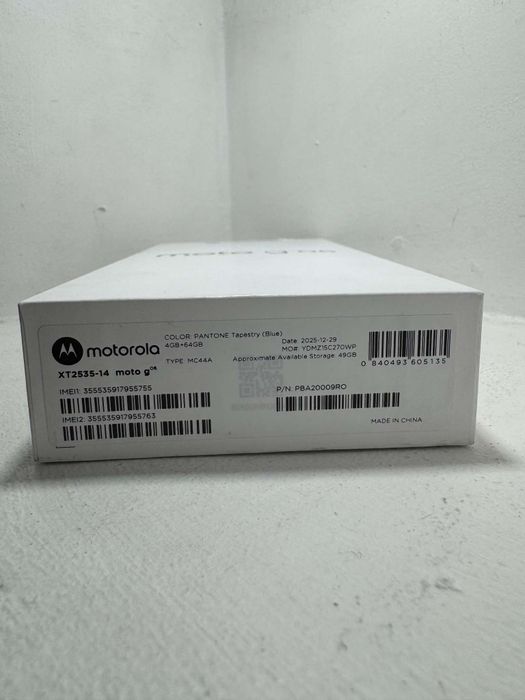 Телефон Moto G 06