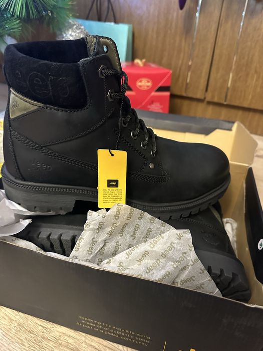 Ghete JEEP noi marimea 43