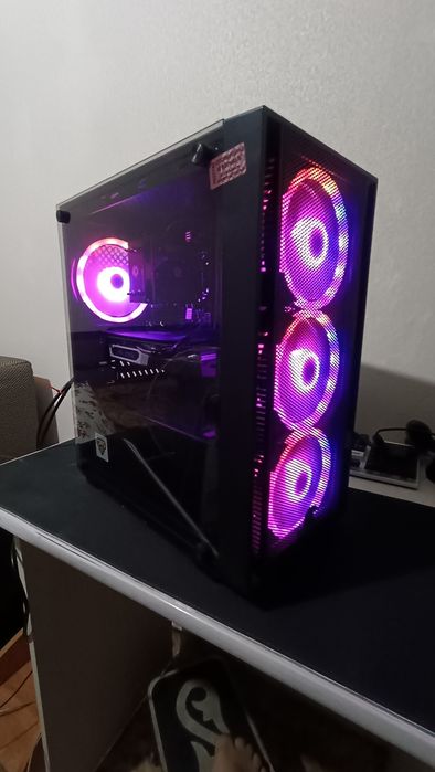 Игровой компьютер в идеальном состоянии