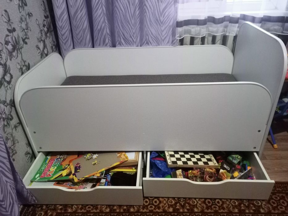 Детская кравать  б/у