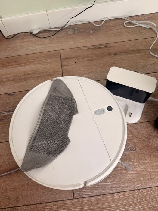 Mi Robot Vacuum-Mop 2 Lite