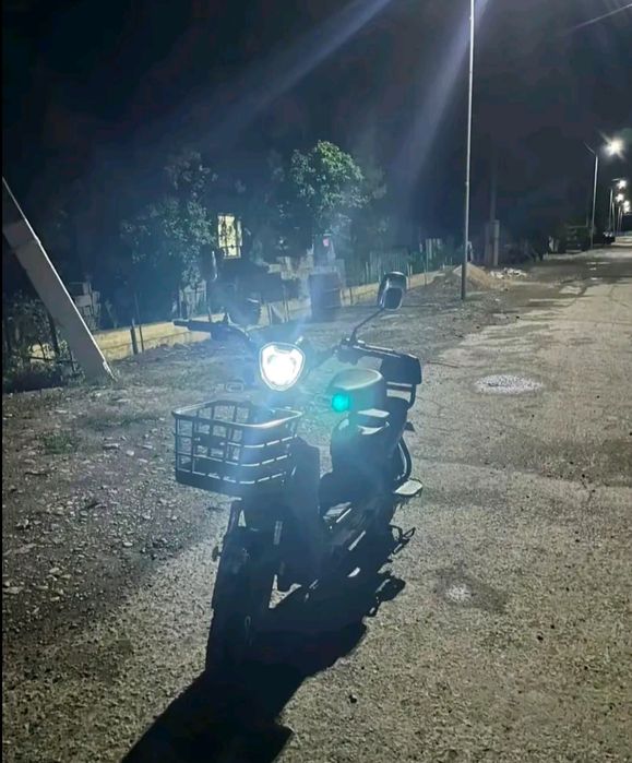 Электронный скутер мопед