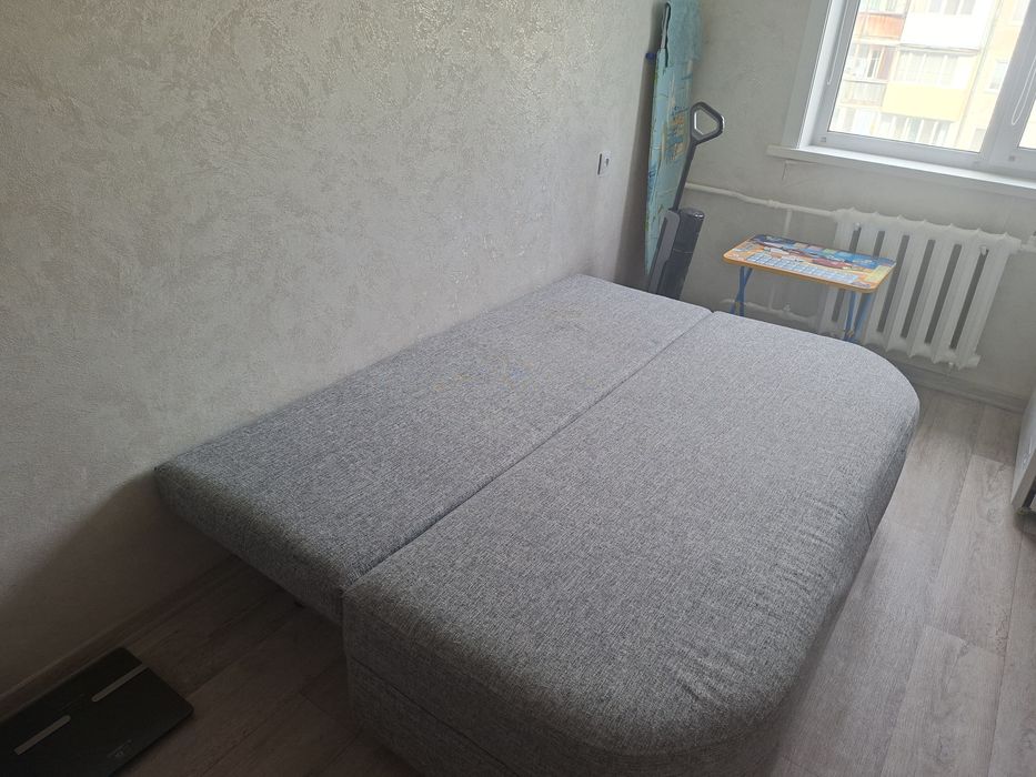 Продам 2 дивана самовывоз