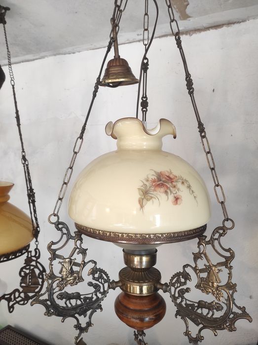 Candelabre pe gaz și electrice din bronz