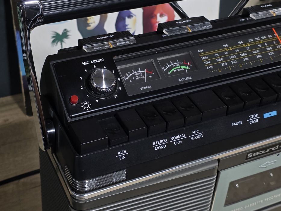 Radio casetofon SOUND 4004, boombox portabil, retro,impecabil, servisat