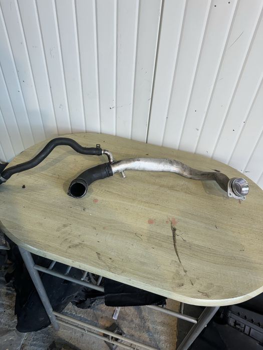 Водна помпа и воден маркуч турбо бмв Н55Б30А bmw N55B30A 335i 535i 4.0