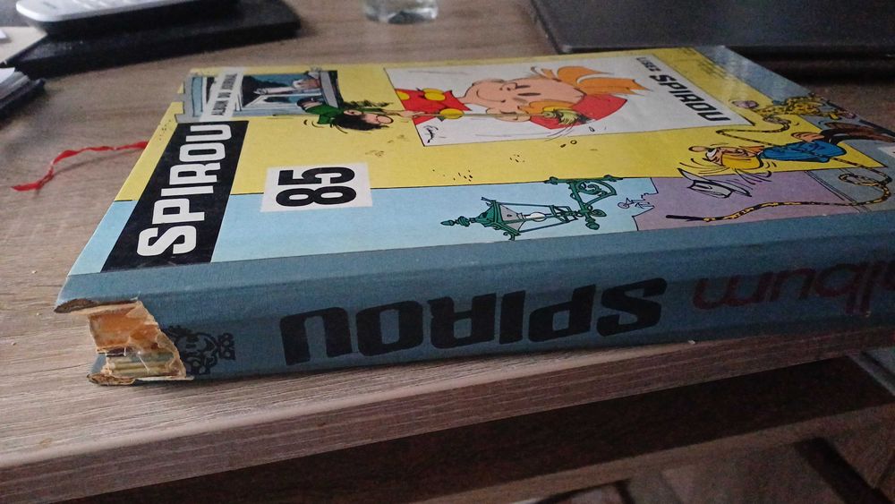 Revista SPIROU benzi desenate nr 85, limba franceza