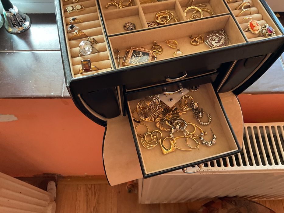 Bijuteri placate cu aur