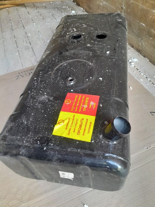 Продам бак на газель новый