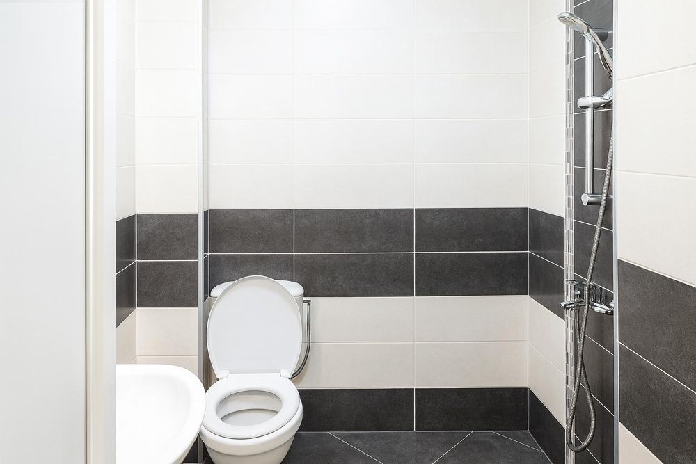 Дава се под наем Двустаен апартамент в Пловдив, Южен - 71 кв.м за 511 € - Снимка #2