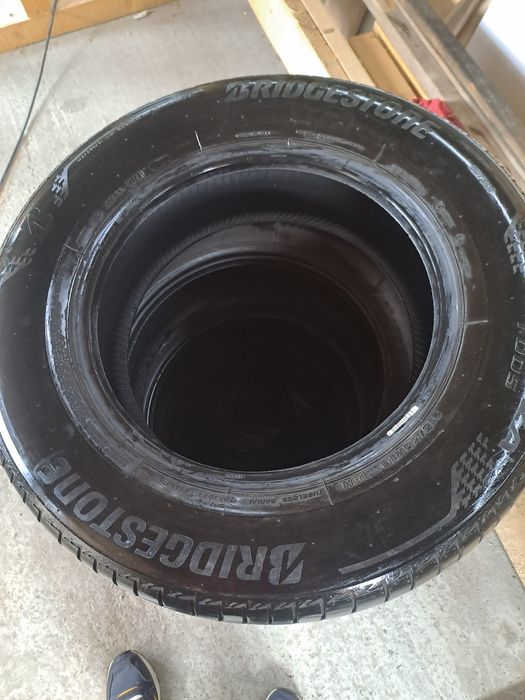 Cauciugur Bridgestone 215/65R16  H89