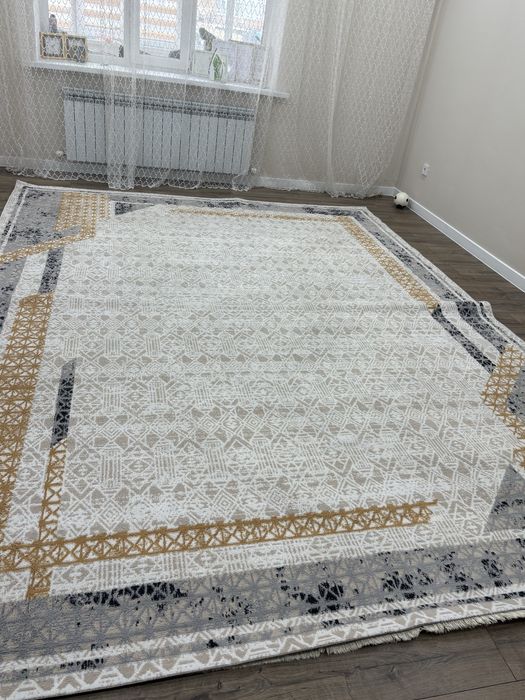 Продам ковер размером 3*4
