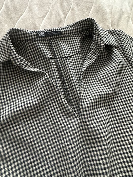 Рокля с дълъг ръкав ZARA