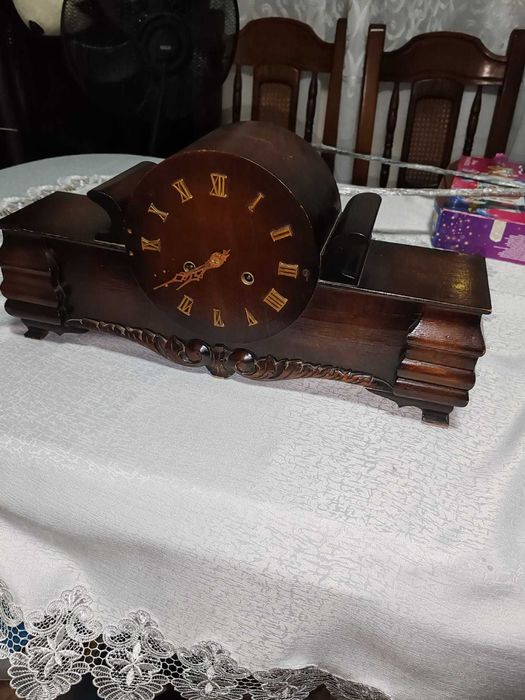 Ceas vintage de șemineu