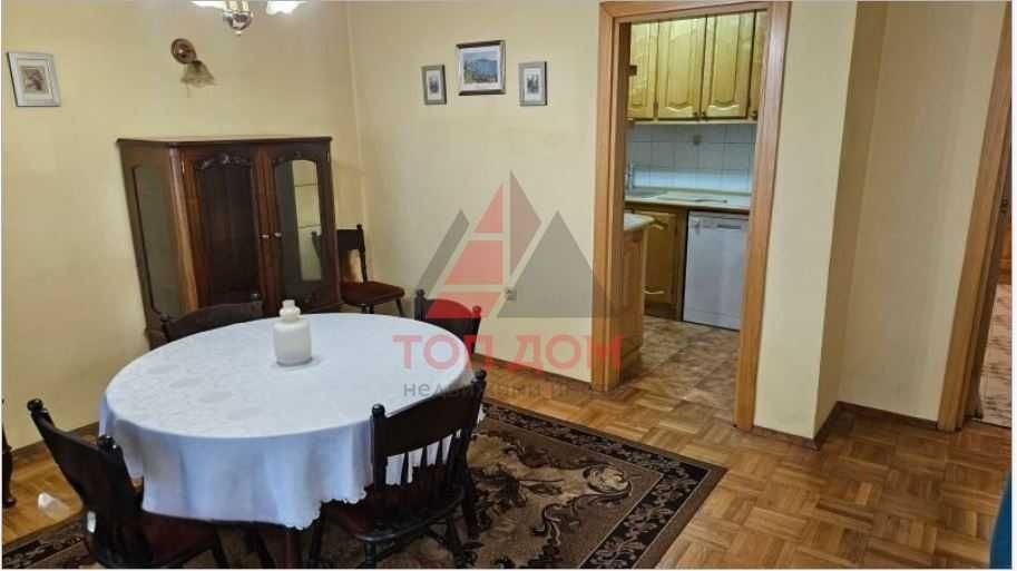 Дава се под наем Тристаен апартамент в Варна, Колхозен пазар - 118 кв.м за 612 € - Снимка #3