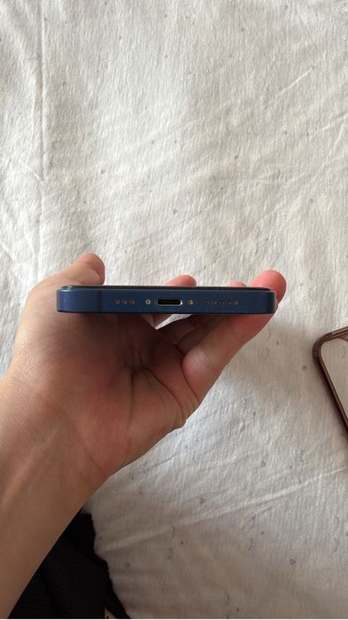 Срочно продам Айфон 12 64 гб