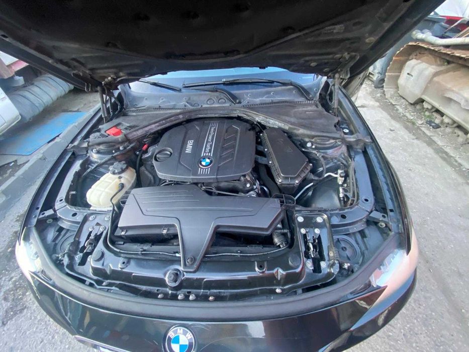 Vând BMW 320d F30 Luxury Line, autoturism personal, întreținut corect