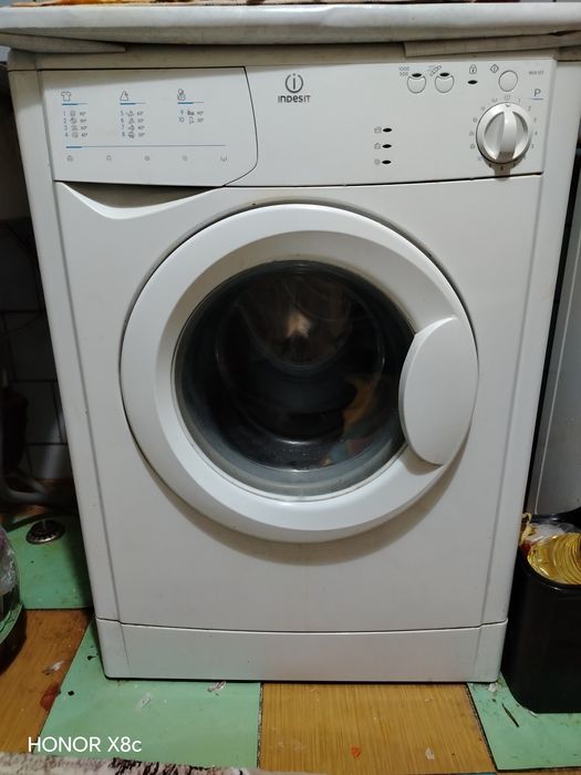 Стиральная машина Indesit