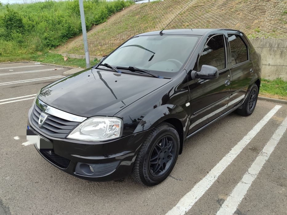 Dacia Logan 1.2 16 V, gpl, ediție limitată "Black linie"