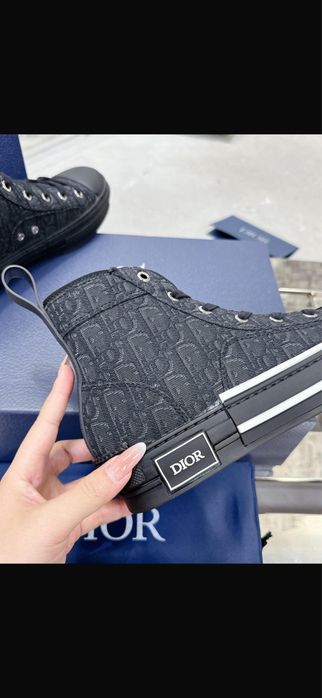Dior – черни високи кецове