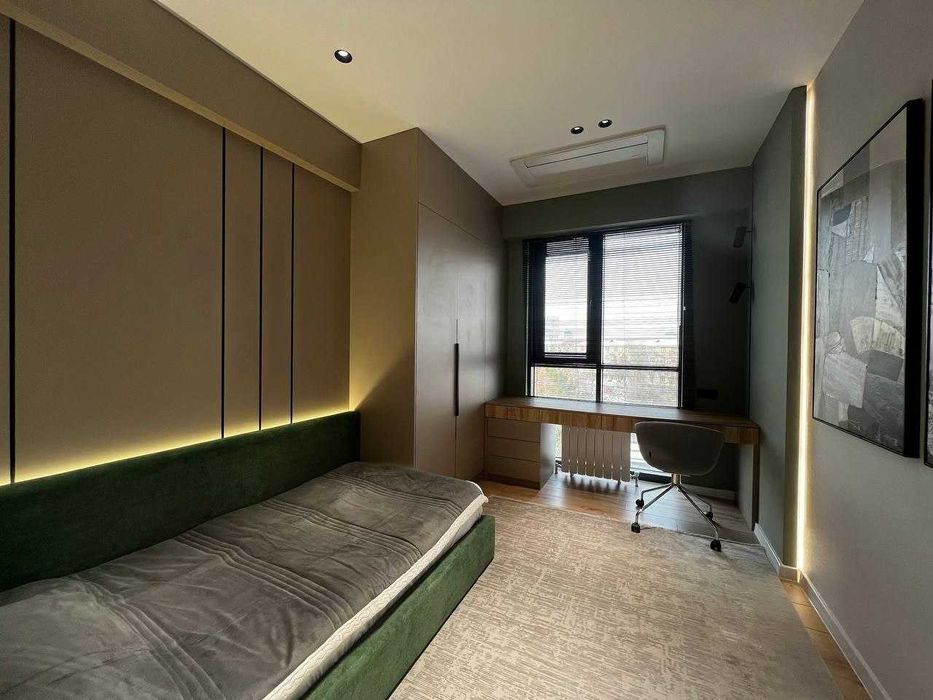 Аренда!!  3х ком 110м2 ЖК Акай сити ор-р Дархан !