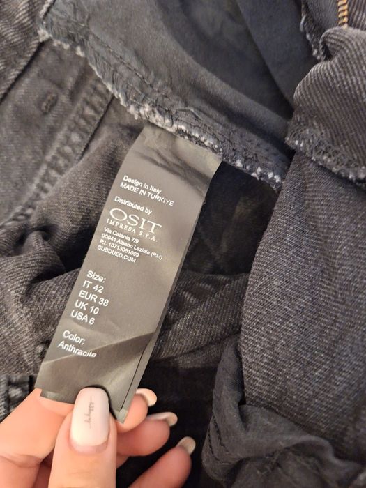 Blugi drepti/mom jeans