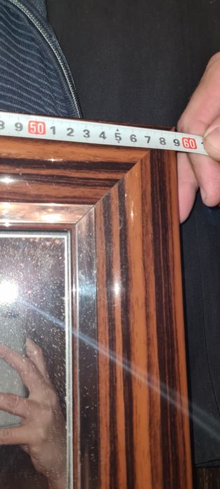 Зеркало производства ОАЭ