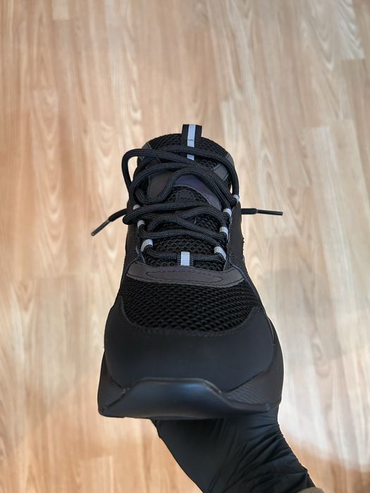 Dior b22, rainbow reflective