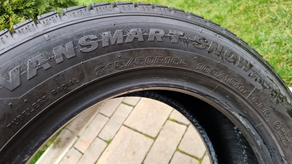 Anvelopa iarna 215 60 R 16 C Maxxis