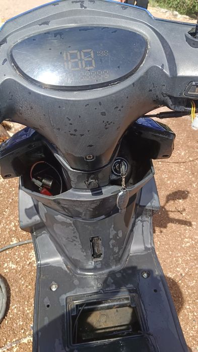 Продам м8 на полном ходу