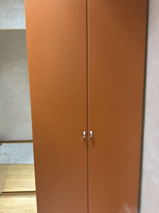 Продается шкаф для прихожей