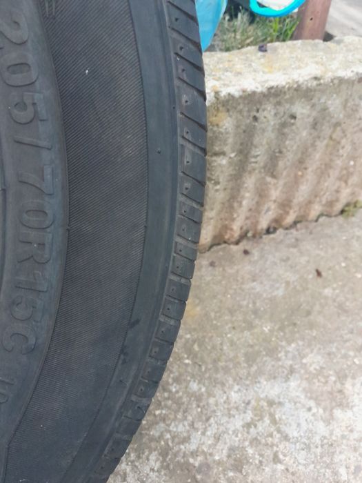 Бусови джанти с гуми