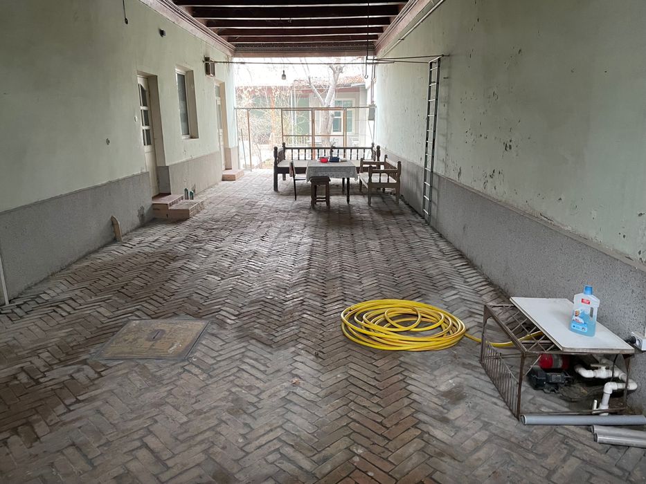 Fargona shaharida uy sotiladi