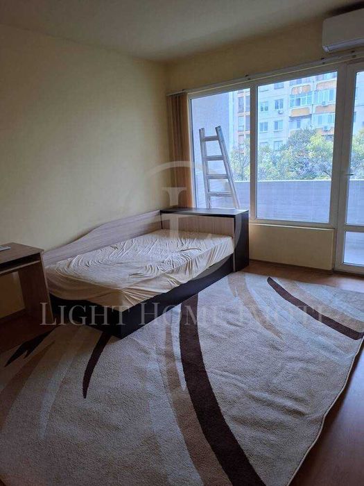 Продава се Тристаен апартамент в Пловдив, Кючук Париж - 86 кв.м за 817 €/кв.м - Снимка #1