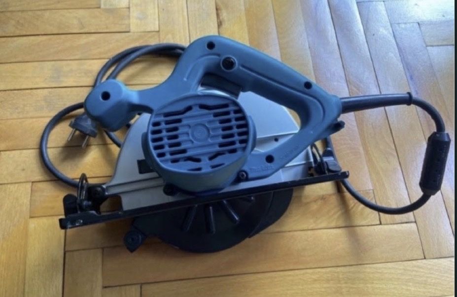 5604RFierastrau/Circular-Makita(Japan), 950WNou/Nefolosit, original.