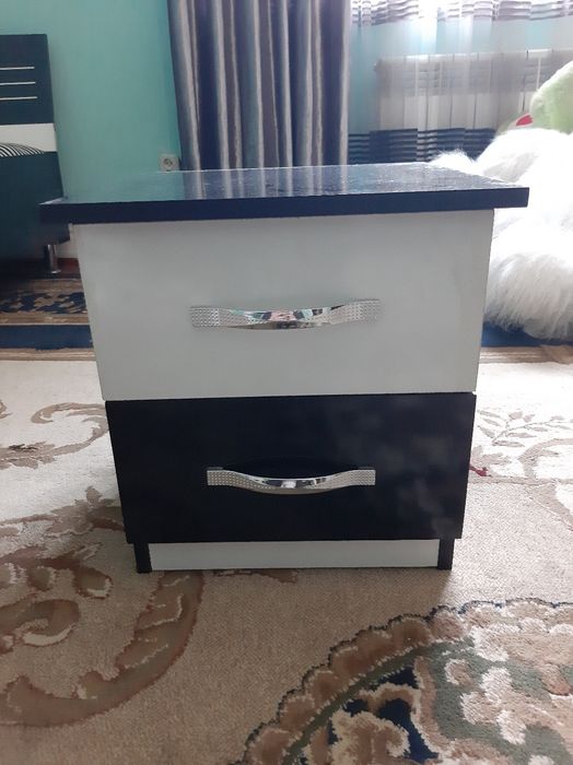 Тумбочка из дет.мебели