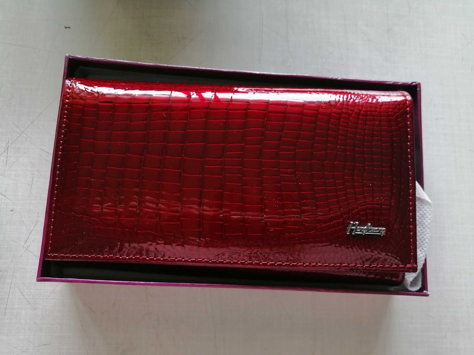 Женское портмоне кожаное