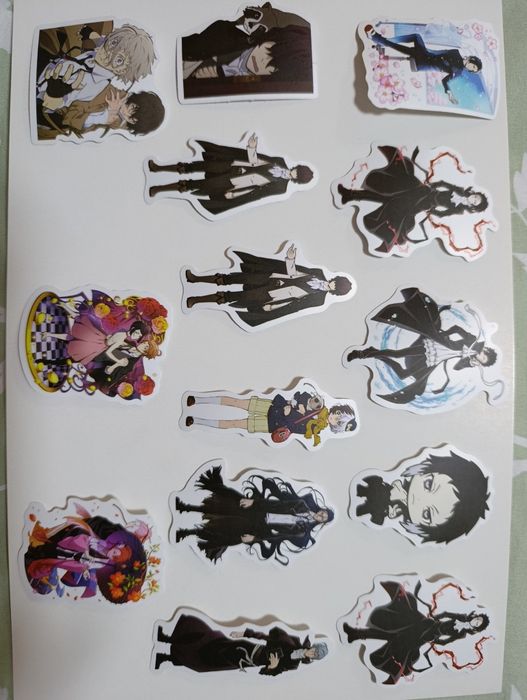 Аниме наклейки:Синяя тюрьма, Волейбол, Бродячие псы 1шт 1000сум