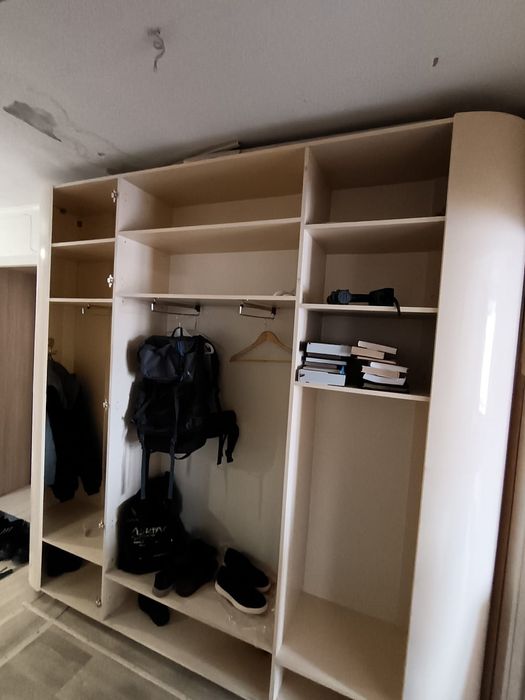 Шкаф для комнаты