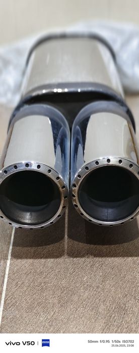 Спортивный глушитель всемирно известной фирмы Ремус.