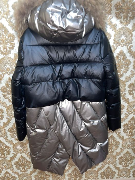 Зимние куртки с капешоном