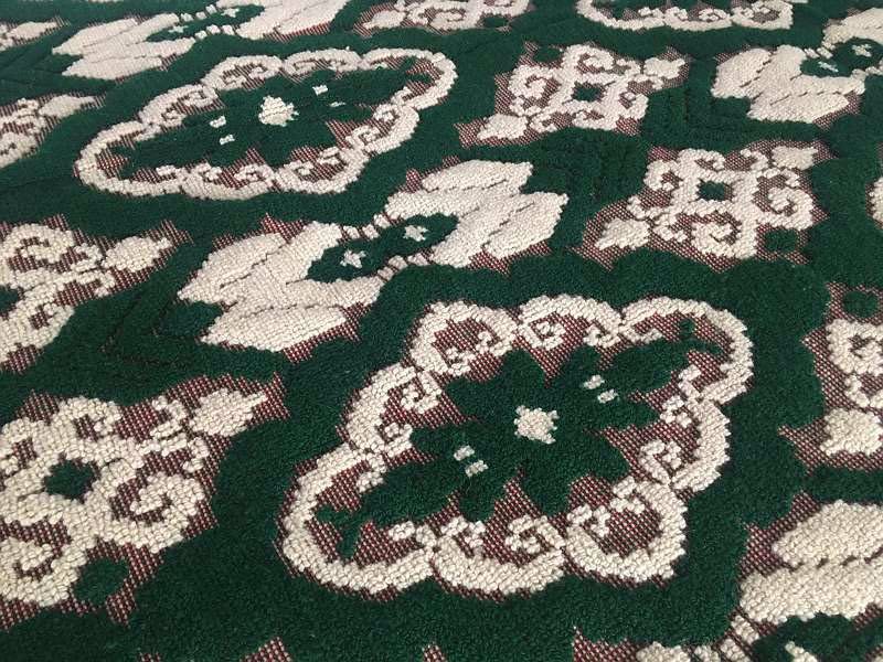 cuvertura NOUA din lână de oaie - lucrata manual in zona Vama Buzaului