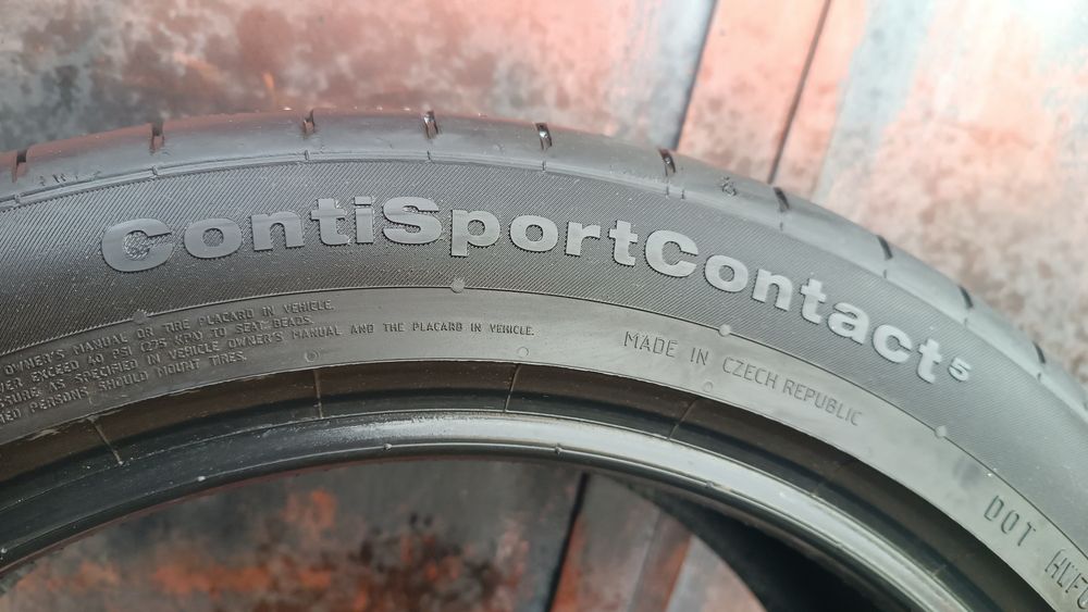 235/45/18 Continental